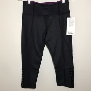 Lululemon Women’s Snap Me Up Crop Legging Black Denim Size 8 NWT